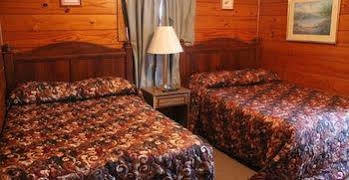Aurora'S Kentucky Lake Cottages Экстерьер фото