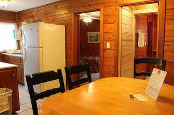 Aurora'S Kentucky Lake Cottages Экстерьер фото